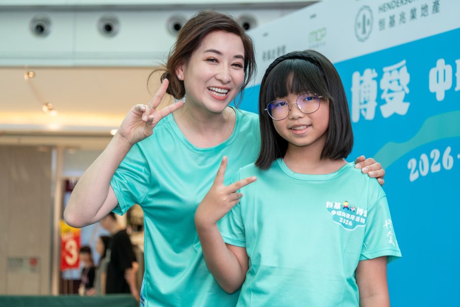 小豆雖然年紀輕輕，但成為媽媽的神隊友，幫手督促和照顧弟弟。