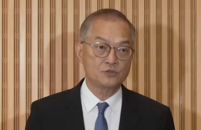 醫衛局局長盧寵茂